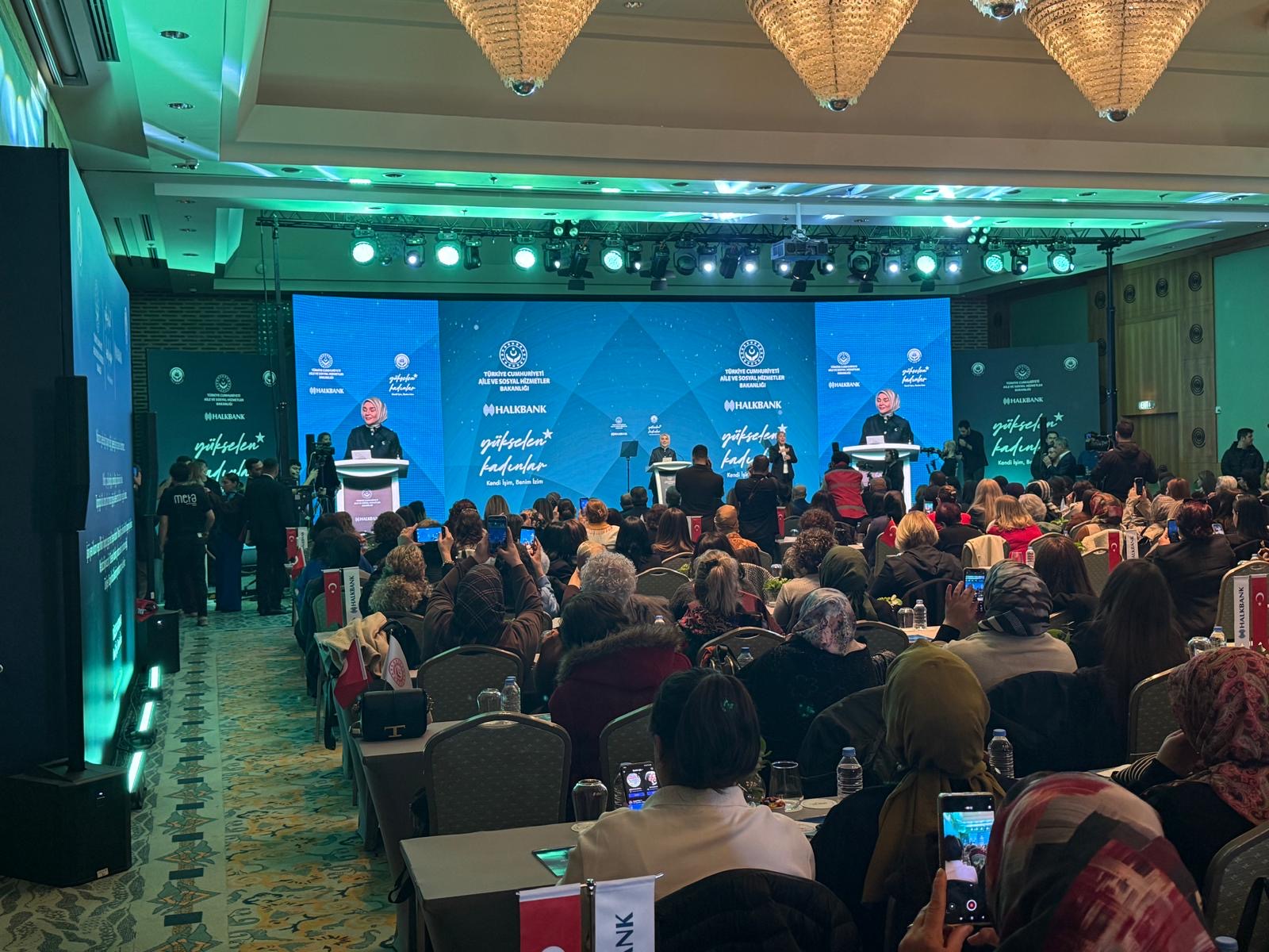 Türkiye Cumhuriyeti Aile ve Sosyal Hizmetler Bakanlığı Yükselen Kadınlar Buluşması